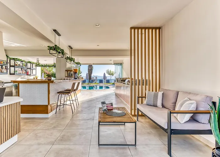 Sirocco Hotel