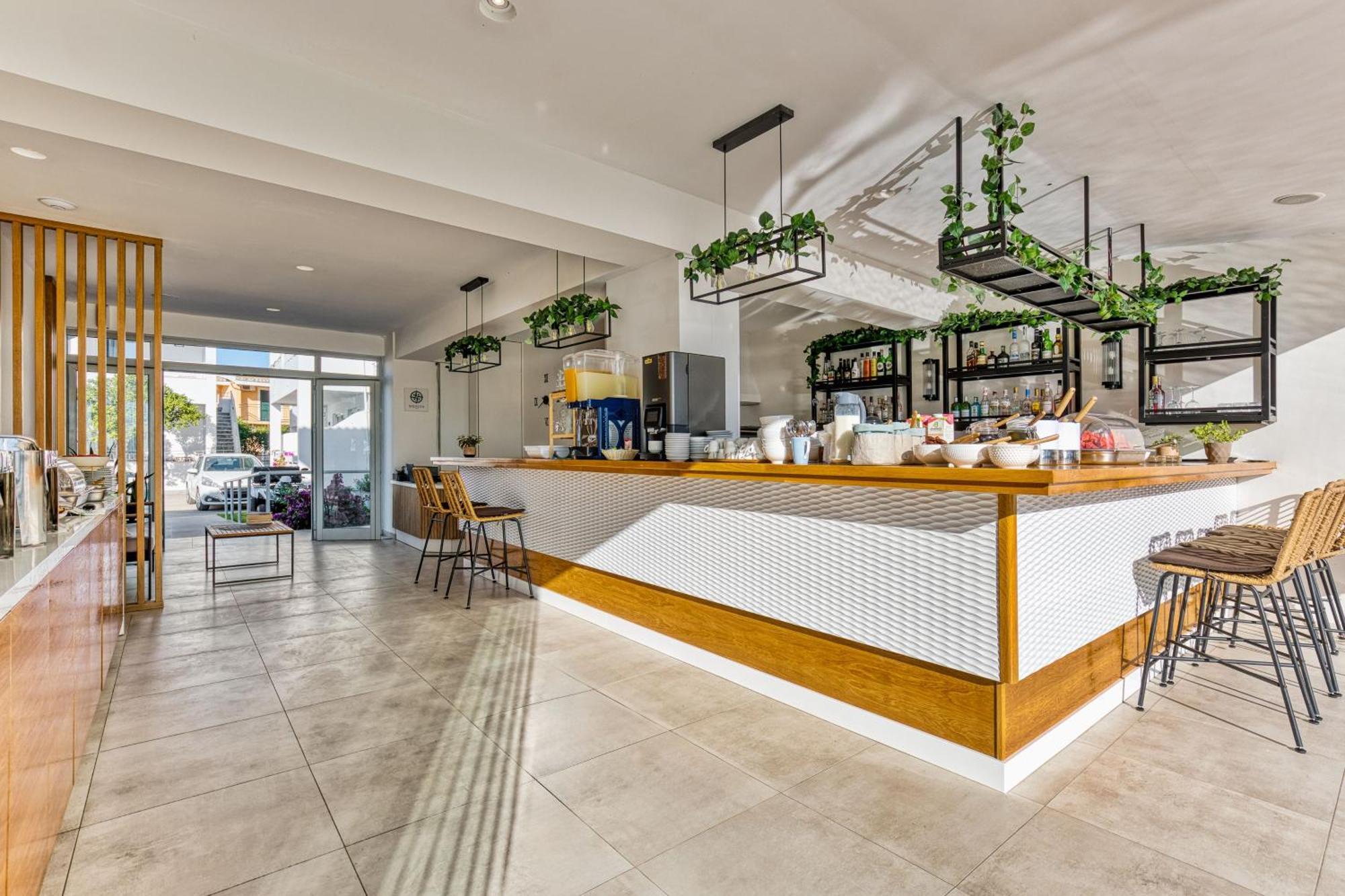 Sirocco Aparthotel